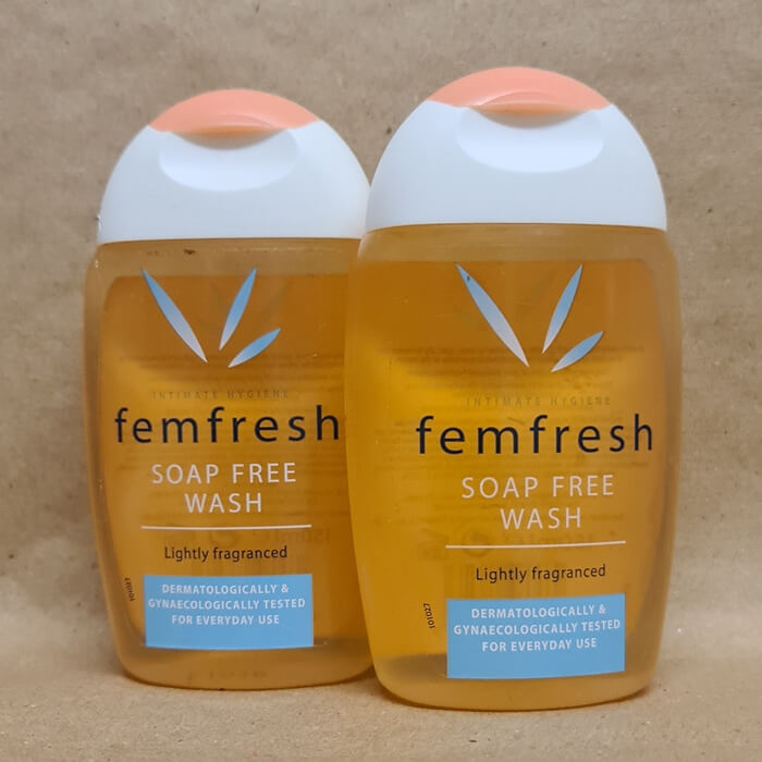 Femfresh Soap Free Wash Lightly Fragranced - 2 x 150ml